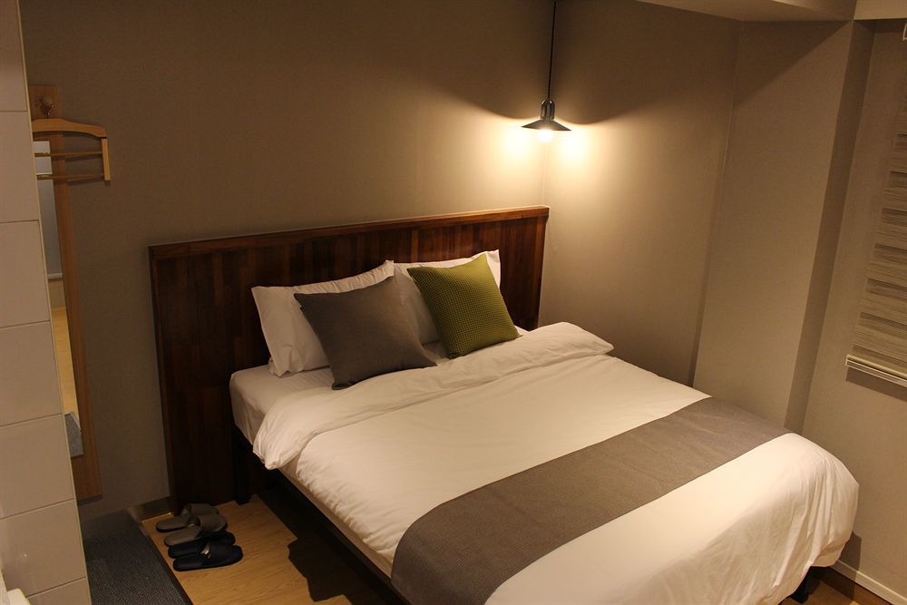 Hostel Cleo Seoul Hongdae Exteriör bild