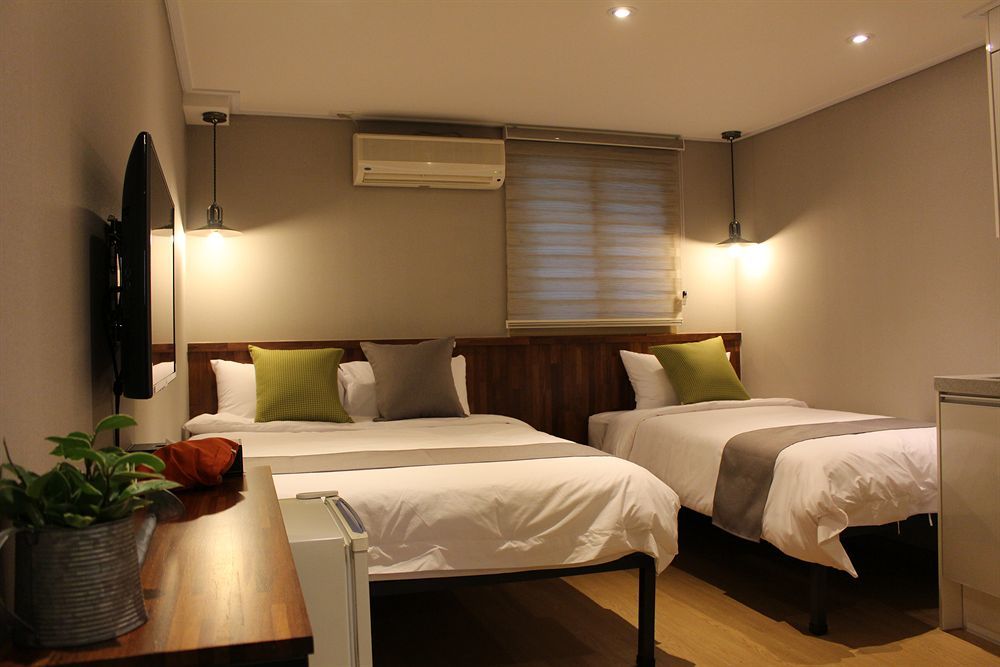 Hostel Cleo Seoul Hongdae Exteriör bild
